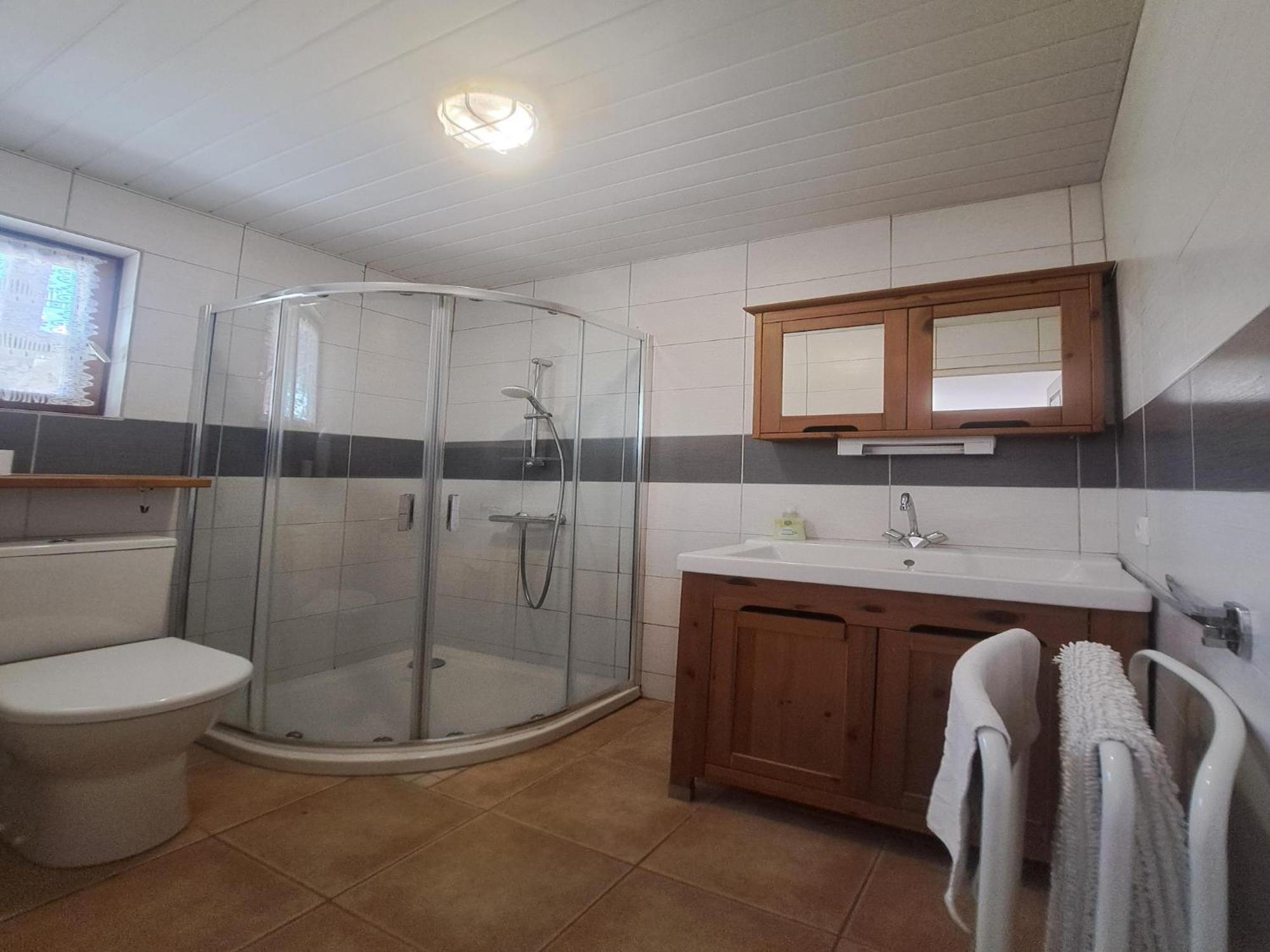 Charming Gite With Pool In Vezac Beynac-et-Cazenac Exterior photo